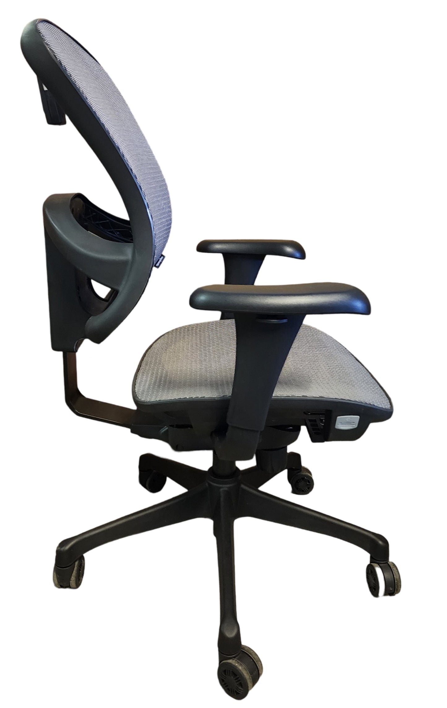 Open Plan B1 Relax Office Chair - Mid Back Task Chair | MSRP $715